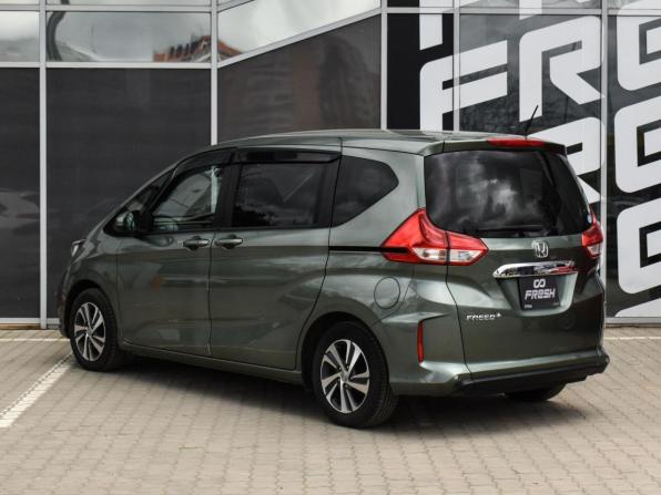 Honda Freed II Рестайлинг с пробегом 2019 года, цена 2 078 000 рублей, 36896 км, компактвэн, Автокод Объявления
