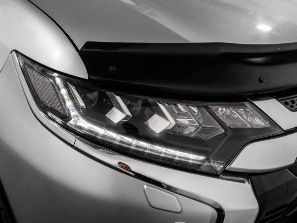 Mitsubishi Outlander III Рестайлинг 3 с пробегом 2020 года, цена 2 800 000 рублей, 101100 км, внедорожник, Автокод Объявления