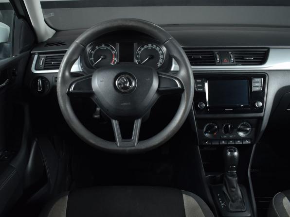 Skoda Rapid I Рестайлинг с пробегом 2018 года, цена 1 354 995 рублей, 88001 км, лифтбек, Автокод Объявления