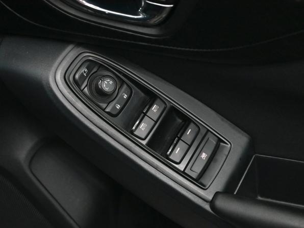 Subaru XV II с пробегом 2018 года, цена 1 920 000 рублей, 112366 км, внедорожник, Автокод Объявления