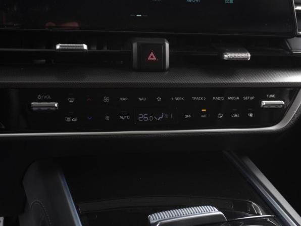 Kia Sportage V с пробегом 2024 года, цена 4 505 000 рублей, 4326 км, внедорожник, Автокод Объявления