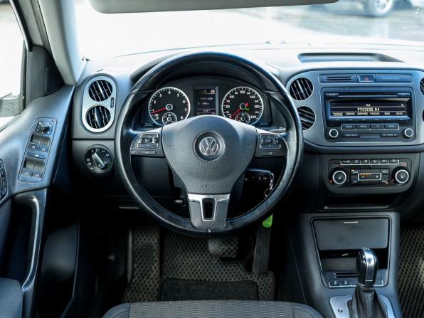Volkswagen Tiguan I Рестайлинг с пробегом 2013 года, цена 1 059 000 рублей, 242019 км, внедорожник, Автокод Объявления