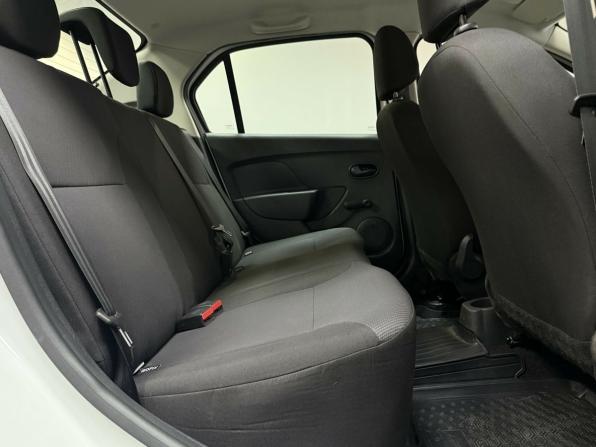 Renault Logan II Рестайлинг с пробегом 2020 года, цена 1 050 000 рублей, 63893 км, седан, Автокод Объявления