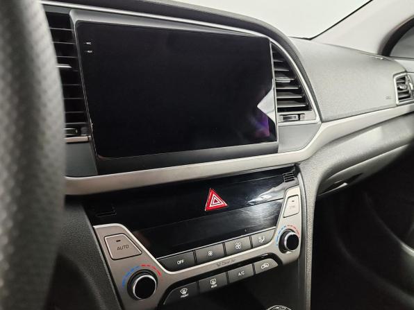 Hyundai Elantra VI (AD) с пробегом 2016 года, цена 1 179 000 рублей, 180619 км, седан, Автокод Объявления