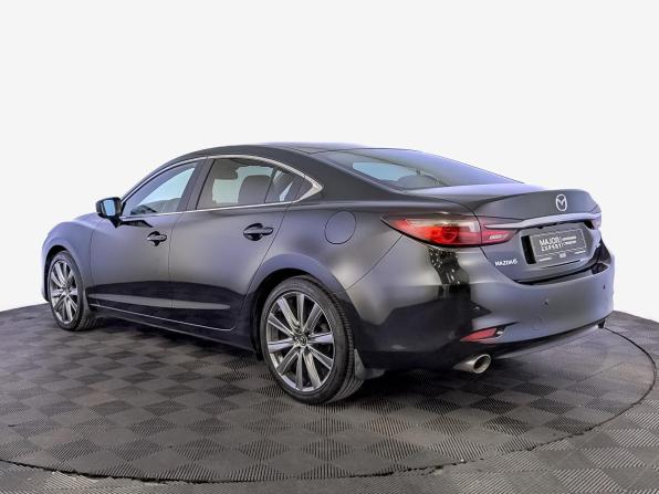 Mazda 6 III (GJ) Рестайлинг 2 с пробегом 2021 года, цена 2 640 000 рублей, 117700 км, седан, Автокод Объявления