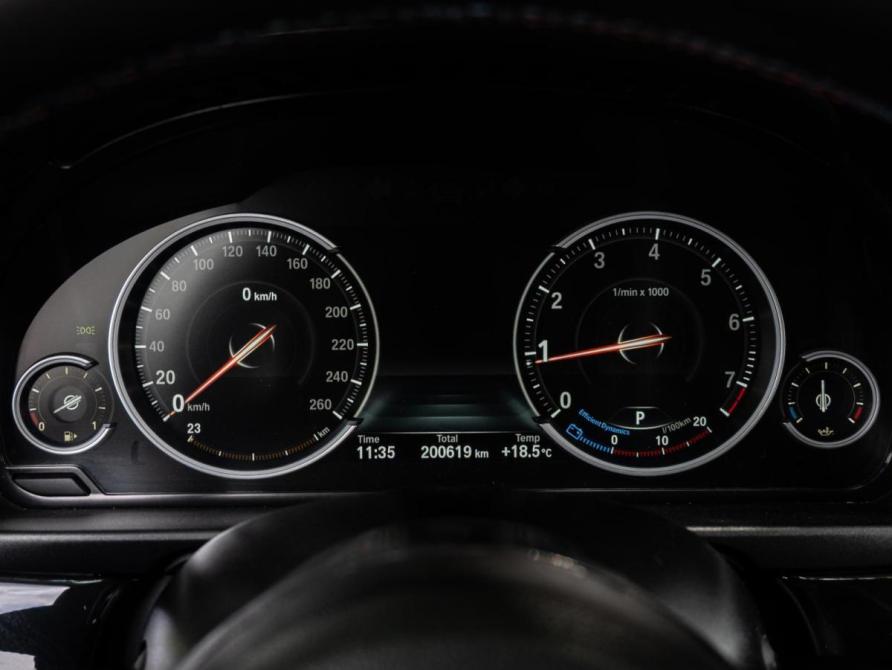 BMW 5 серии VI (F10/F11/F07) Рестайлинг Краснодар  - изображение 17