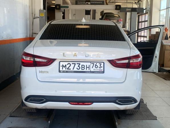 Lada (ВАЗ) Vesta I Рестайлинг (NG) с пробегом 2023 года, цена 923 000 рублей, 242218 км, седан, Автокод Объявления