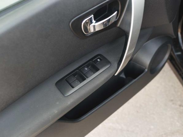 Nissan Qashqai I Рестайлинг с пробегом 2011 года, цена 1 050 000 рублей, 189400 км, внедорожник, Автокод Объявления