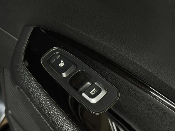 Kia Optima IV Рестайлинг с пробегом 2018 года, цена 1 697 000 рублей, 184000 км, седан, Автокод Объявления