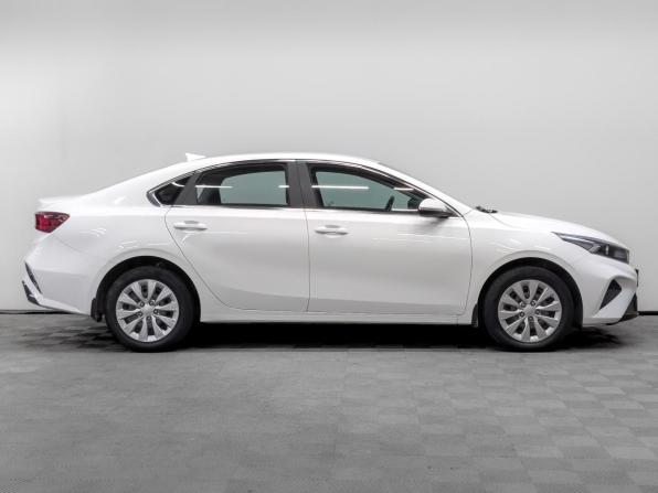 Kia Cerato IV Рестайлинг с пробегом 2021 года, цена 1 950 000 рублей, 80754 км, седан, Автокод Объявления