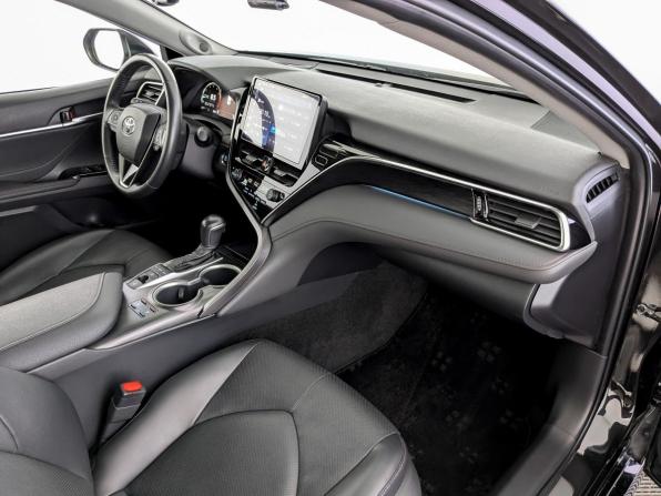 Toyota Camry VIII (XV70) Рестайлинг с пробегом 2023 года, цена 4 115 000 рублей, 29234 км, седан, Автокод Объявления