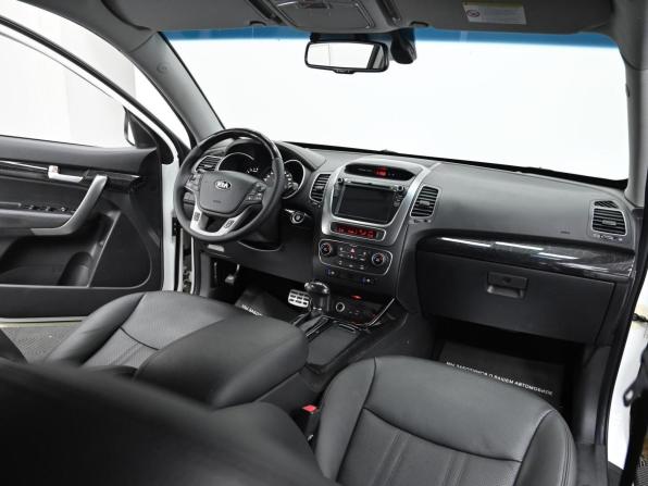 Kia Sorento II Рестайлинг с пробегом 2017 года, цена 1 849 000 рублей, 107000 км, внедорожник, Автокод Объявления