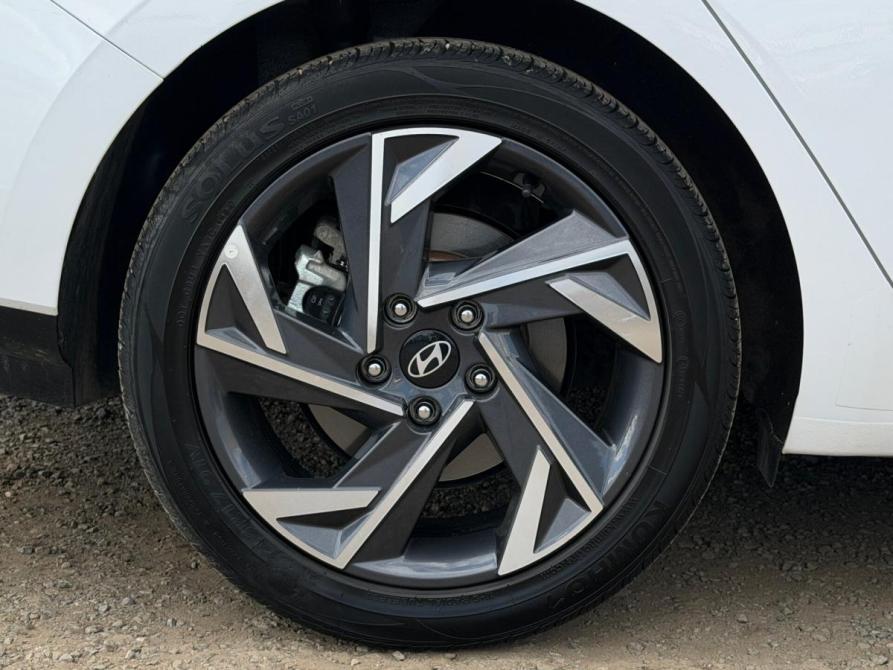 Hyundai Elantra VII (CN7) Рестайлинг Набережные Челны  - изображение 12