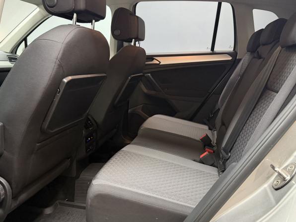 Volkswagen Tiguan II с пробегом 2020 года, цена 2 475 000 рублей, 64000 км, внедорожник, Автокод Объявления