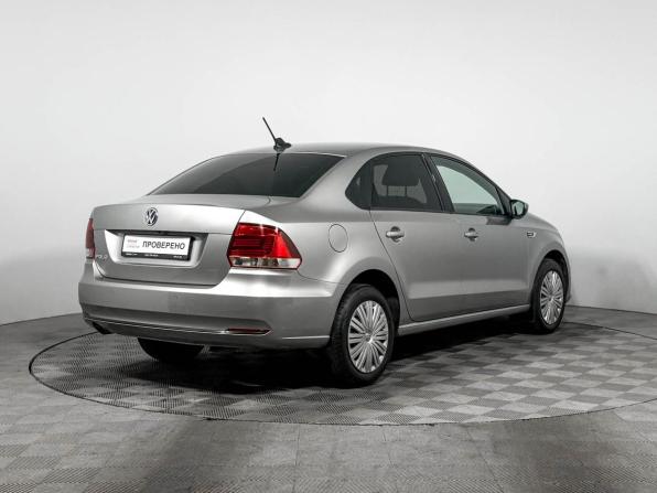 Volkswagen Polo V Рестайлинг с пробегом 2018 года, цена 1 017 900 рублей, 82474 км, седан, Автокод Объявления