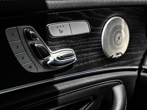 Mercedes-Benz E-Класс V (W213 S213 C238) Рестайлинг с пробегом 2021 года, цена 5 779 000 рублей, 78467 км, седан, Автокод Объявления