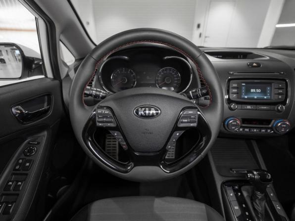Kia Cerato III Рестайлинг (Classic) с пробегом 2018 года, цена 1 230 000 рублей, 210567 км, седан, Автокод Объявления