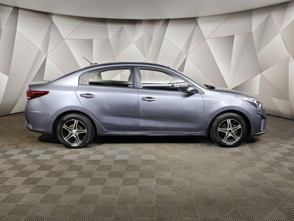 Kia Rio IV Рестайлинг с пробегом 2020 года, цена 1 350 000 рублей, 114032 км, седан, Автокод Объявления