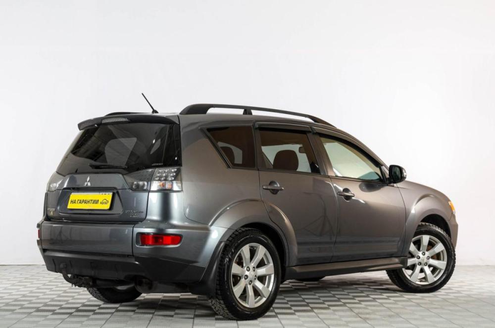 Mitsubishi Outlander II Рестайлинг Тюмень  - изображение 7