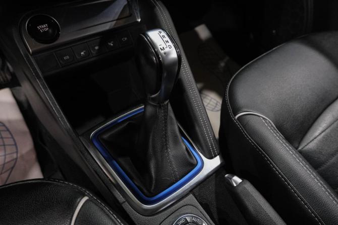 Renault Kaptur I Рестайлинг с пробегом 2020 года, цена 1 499 000 рублей, 83000 км, внедорожник, Автокод Объявления