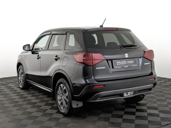 Suzuki Vitara II Рестайлинг с пробегом 2019 года, цена 1 900 000 рублей, 101650 км, внедорожник, Автокод Объявления