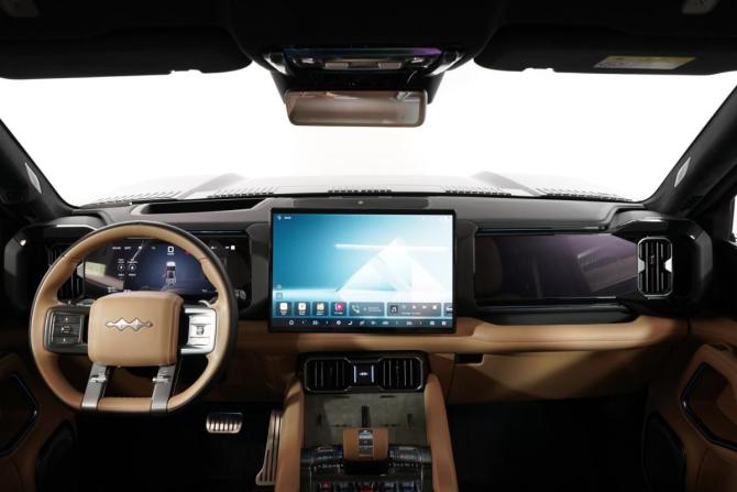 BYD FangChengBao Leopard 8 с пробегом 2024 года, цена 6 850 000 рублей, 36800 км, внедорожник, Автокод Объявления
