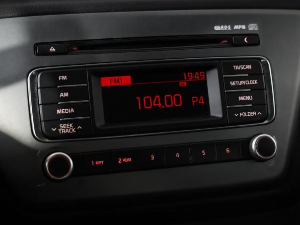 Kia Rio III Рестайлинг с пробегом 2017 года, цена 998 000 рублей, 233855 км, хэтчбек, Автокод Объявления