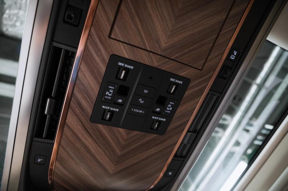 Lexus LM II Москва  - изображение 38