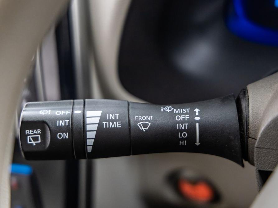 Nissan Leaf I (ZE0/AZE0) Волгоград  - изображение 20