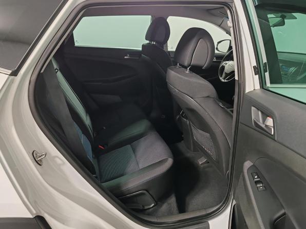 Hyundai Tucson III с пробегом 2018 года, цена 1 525 000 рублей, 249287 км, внедорожник, Автокод Объявления