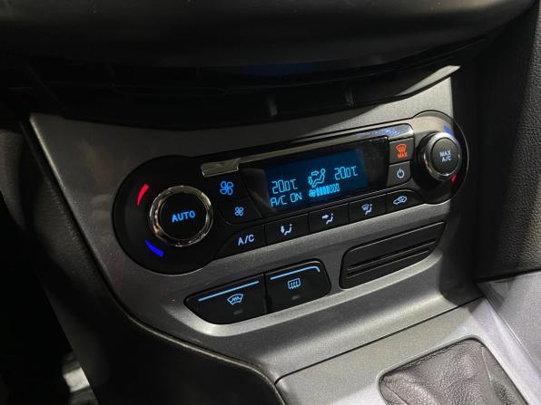 Ford Focus III с пробегом 2013 года, цена 820 000 рублей, 119723 км, хэтчбек, Автокод Объявления