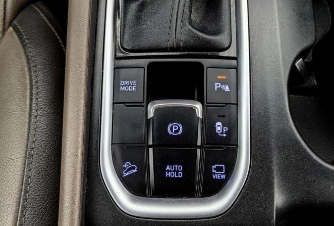 Hyundai Santa Fe III Рестайлинг с пробегом 2018 года, цена 2 850 000 рублей, 158544 км, внедорожник, Автокод Объявления