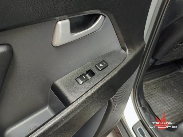 Kia Sportage III с пробегом 2012 года, цена 1 298 000 рублей, 158000 км, внедорожник, Автокод Объявления