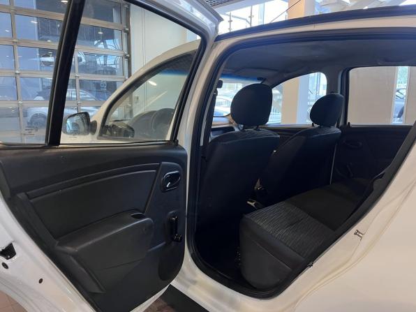 Renault Sandero I с пробегом 2013 года, цена 570 000 рублей, 120053 км, хэтчбек, Автокод Объявления