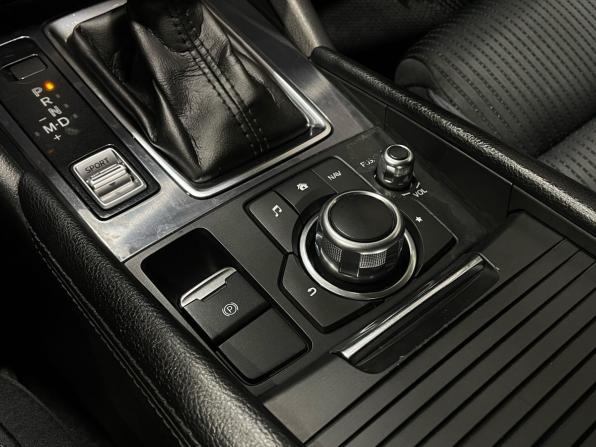 Mazda 6 III (GJ) Рестайлинг с пробегом 2018 года, цена 1 850 000 рублей, 113100 км, седан, Автокод Объявления
