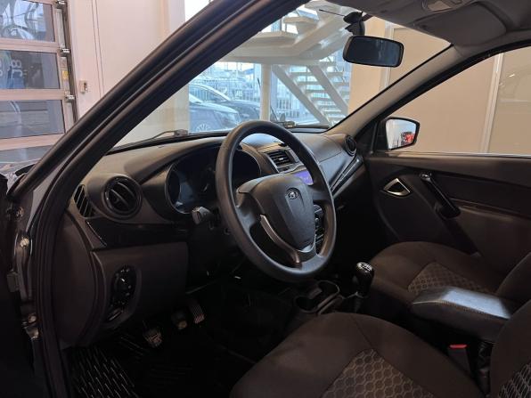 Lada (ВАЗ) Granta I Рестайлинг с пробегом 2024 года, цена 965 000 рублей, 28825 км, седан, Автокод Объявления