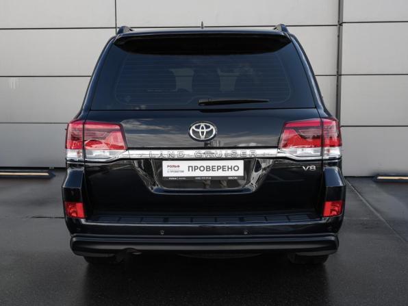 Toyota Land Cruiser 200 Series Рестайлинг 2 с пробегом 2018 года, цена 6 899 000 рублей, 147829 км, внедорожник, Автокод Объявления