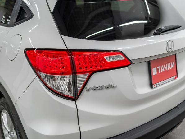 Honda Vezel I Рестайлинг с пробегом 2018 года, цена 1 799 000 рублей, 71609 км, внедорожник, Автокод Объявления