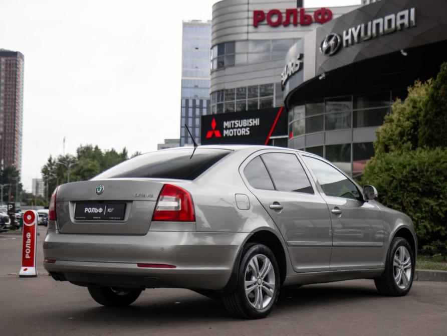 Skoda Octavia II (A5) Рестайлинг Москва  - изображение 4