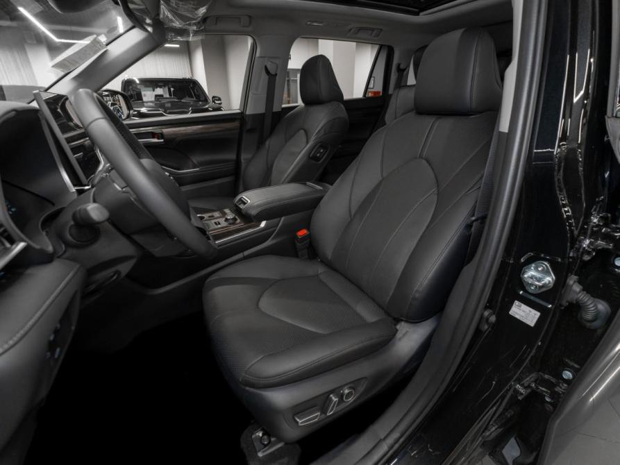 Toyota Highlander IV (XU70) Москва  - изображение 9