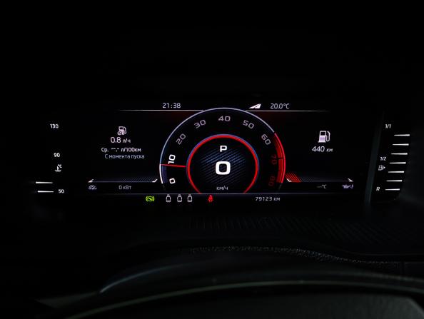 Skoda Karoq I с пробегом 2021 года, цена 2 627 000 рублей, 79122 км, внедорожник, Автокод Объявления
