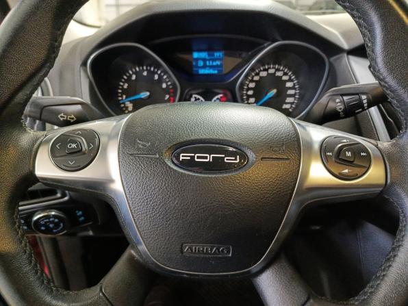 Ford Focus III с пробегом 2012 года, цена 930 000 рублей, 185800 км, седан, Автокод Объявления