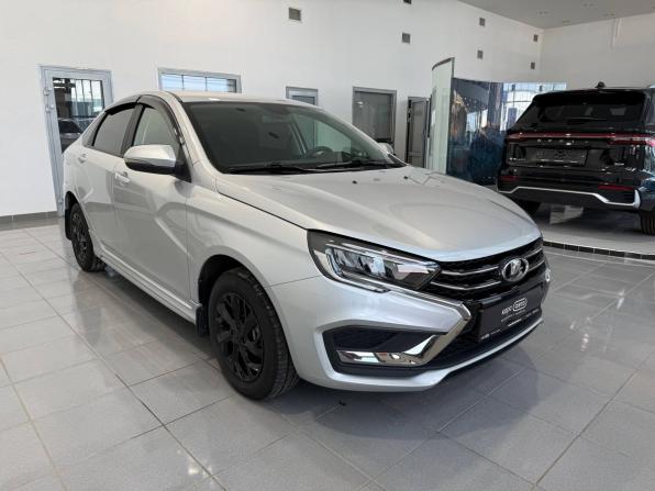 Lada (ВАЗ) Vesta I Рестайлинг (NG) с пробегом 2024 года, цена 1 295 000 рублей, 4144 км, седан, Автокод Объявления