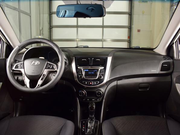 Hyundai Solaris I Рестайлинг с пробегом 2014 года, цена 949 999 рублей, 227549 км, седан, Автокод Объявления