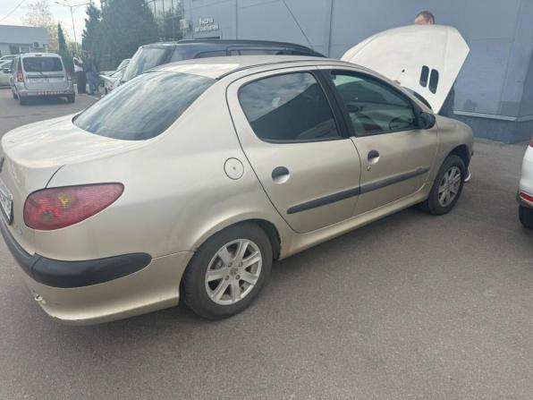 Peugeot 206 с пробегом 2008 года, цена 150 000 рублей, 250000 км, седан, Автокод Объявления