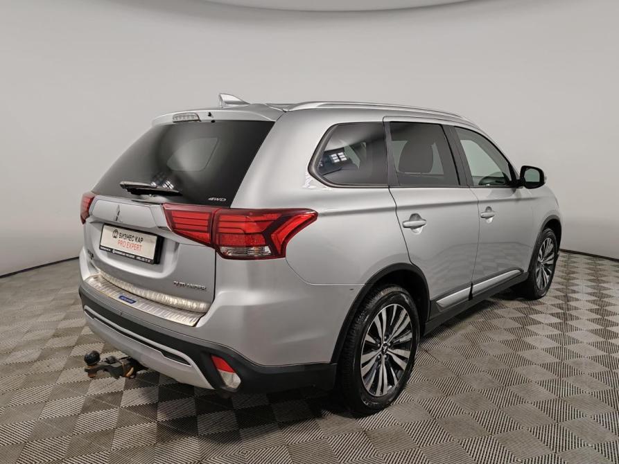 Mitsubishi Outlander III Рестайлинг 3 Москва  - изображение 5