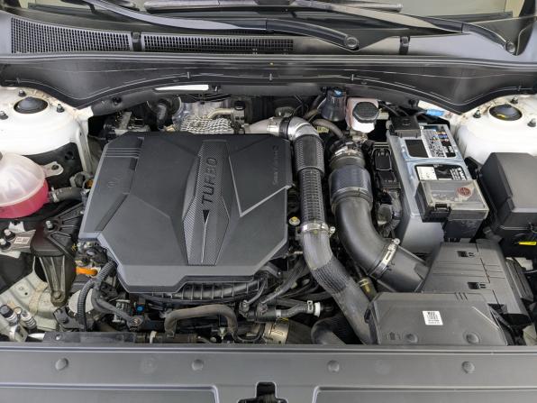 Hyundai Santa Fe IV Рестайлинг с пробегом 2022 года, цена 3 550 000 рублей, 49228 км, внедорожник, Автокод Объявления