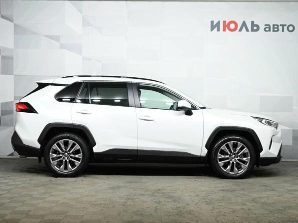 Toyota RAV4 V (XA50) с пробегом 2021 года, цена 3 990 000 рублей, 68152 км, внедорожник, Автокод Объявления