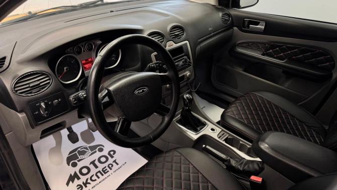 Ford Focus II Рестайлинг с пробегом 2010 года, цена 499 000 рублей, 208946 км, хэтчбек, Автокод Объявления