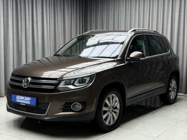 Volkswagen Tiguan I Рестайлинг с пробегом 2015 года, цена 1 549 000 рублей, 208881 км, внедорожник, Автокод Объявления